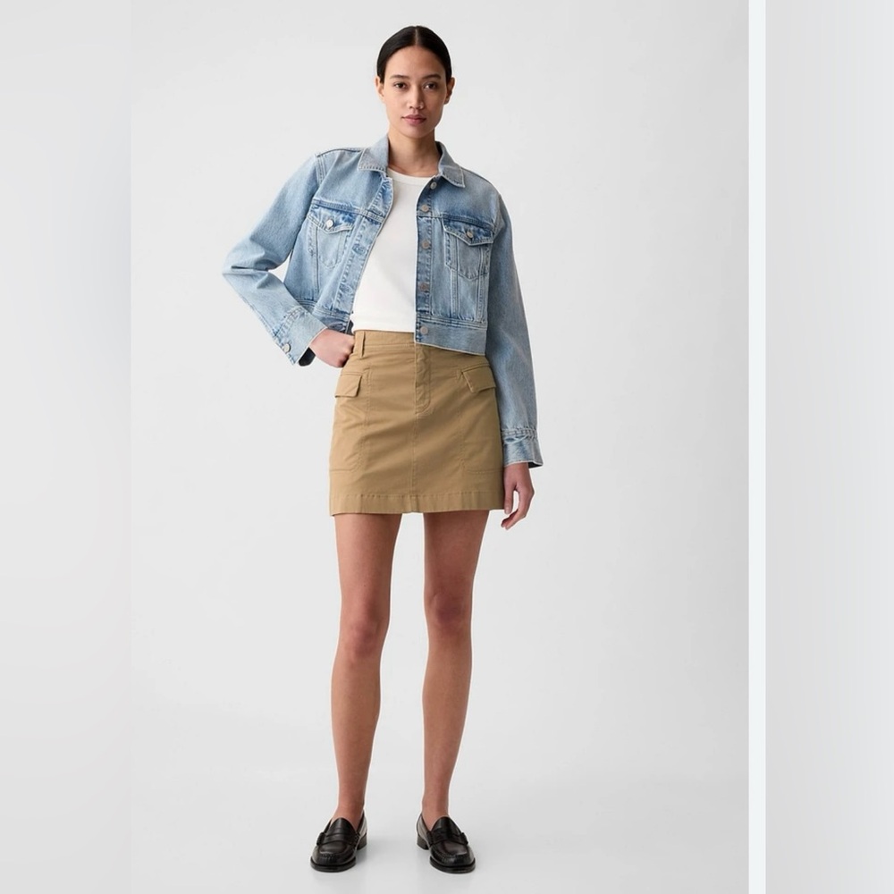 NWT Twill Mini Cargo Skirt